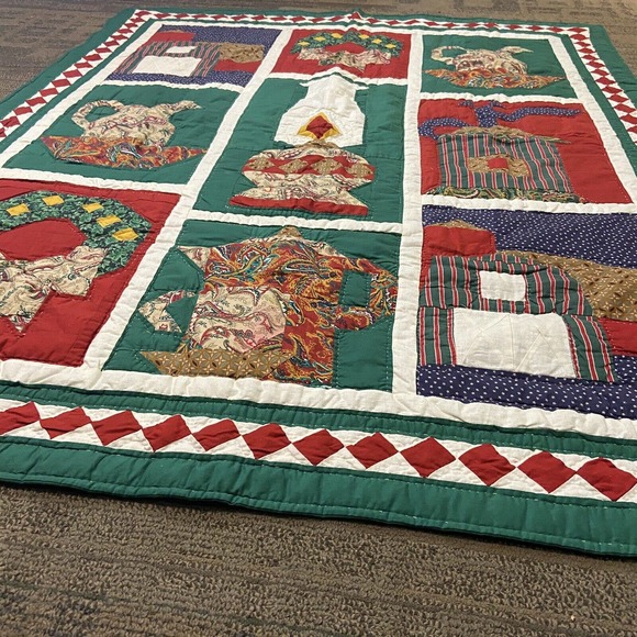 American Pacific Hand Quilted Green Christmas Holiday Themes Blanket 58” X 48” - Picture 12 of 12